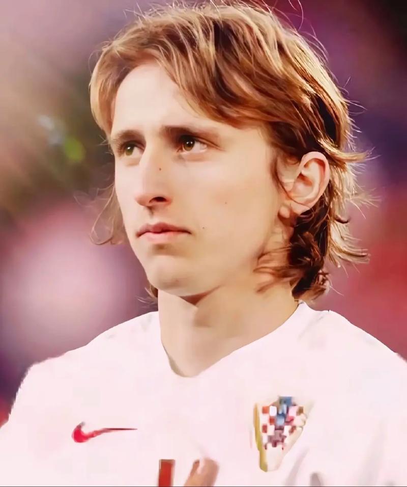 布达佩斯Major：大超发挥出色，绿龙13-5FaZe两战全胜